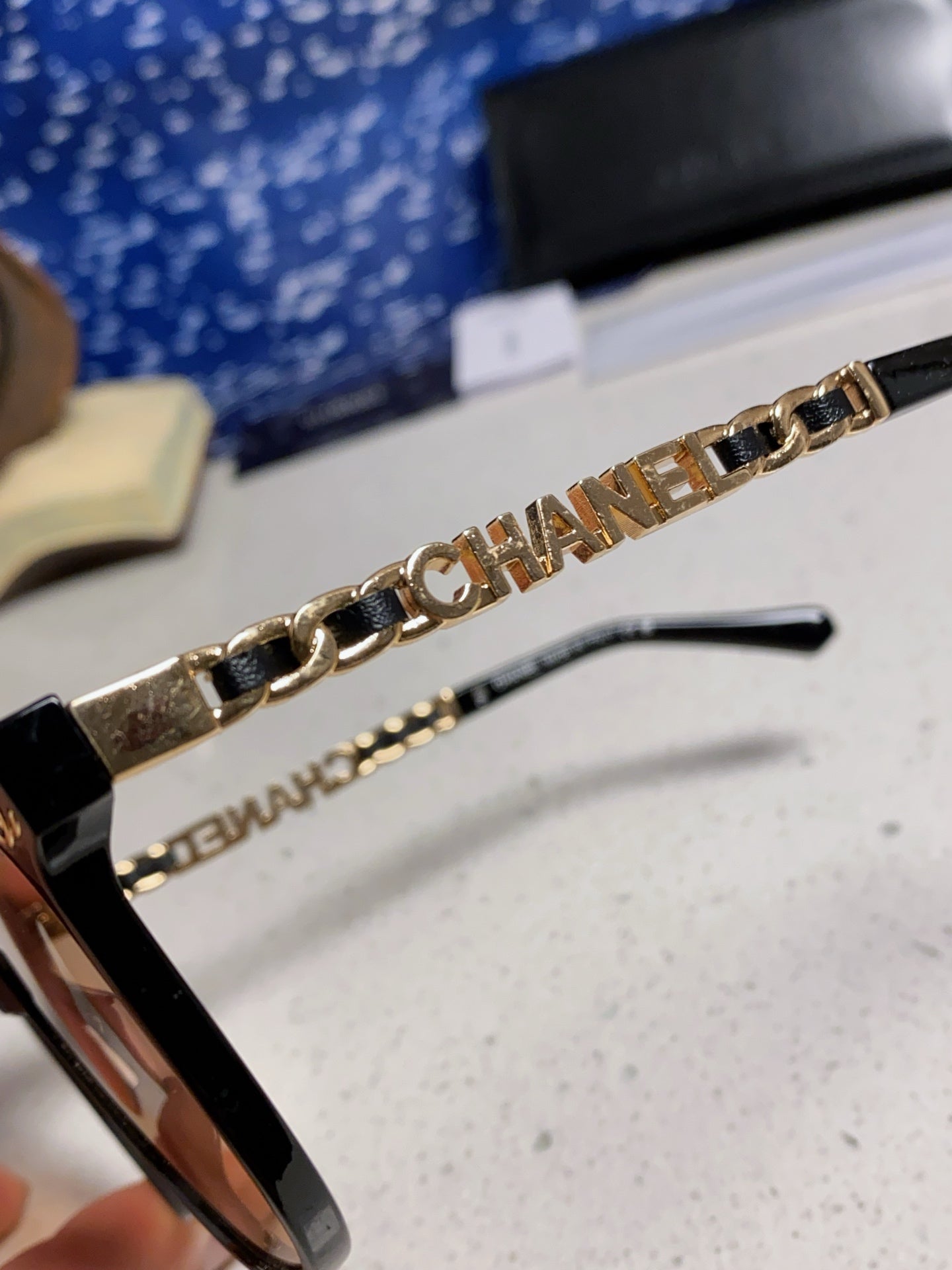 CHANEL SQUARE SUNGLASSES 632028 IN BLACK ACETATE LIGHT BROWN LENSES