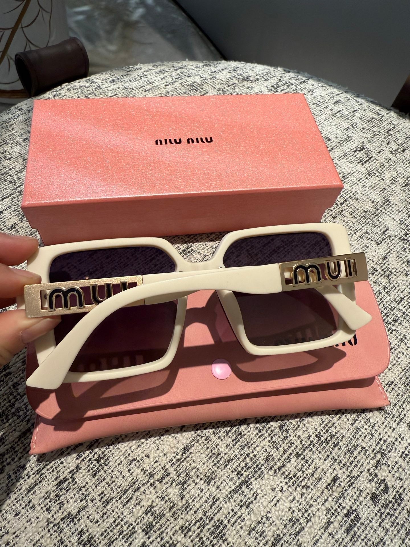 MIU MIU LOGO SQUARE SUNGLASSES 512015 IN WHITE ACETATE