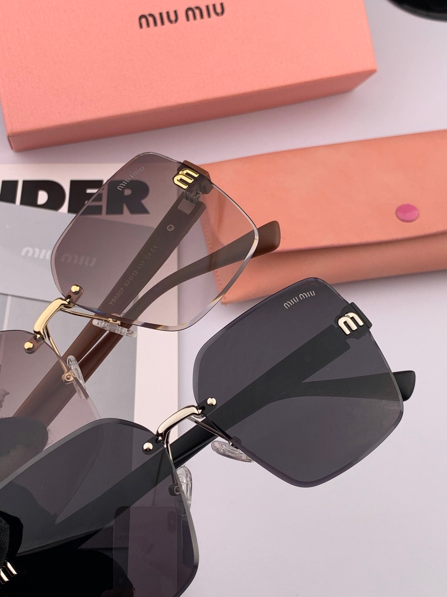 MIU MIU RUNWAY SQUARE SUNGLASSES M7550 IN ACETATE