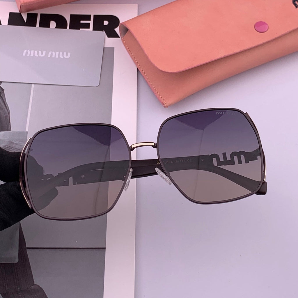 MIU MIU RUNWAY SQUARE SUNGLASSES M1321 IN ACETATE