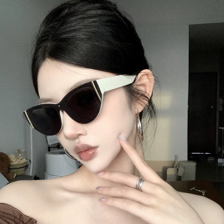 GUCCI CAT EYE FRAME SUNGLASSES G82036 IN ACETATE