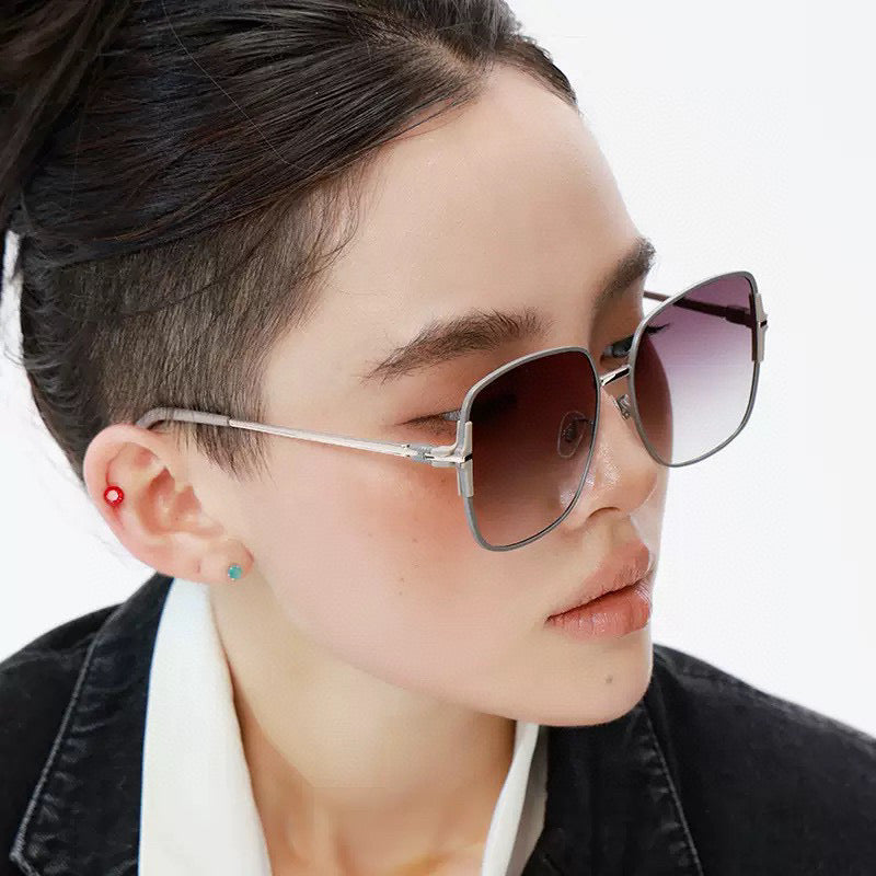 GUCCI SQUARE FRAME SUNGLASSES G8639 IN METAL