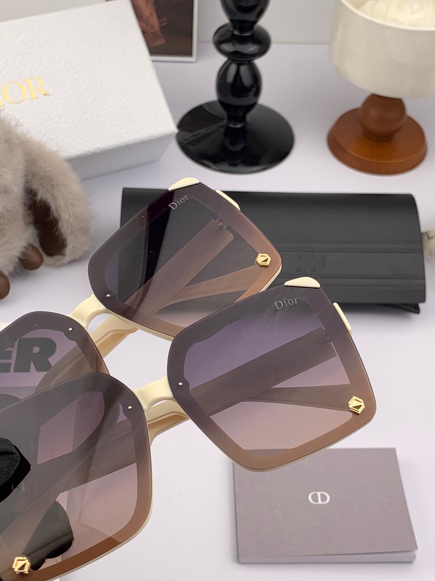 DIOR MONTAIGNE SUNGLASSES D7191 IN ACETATE