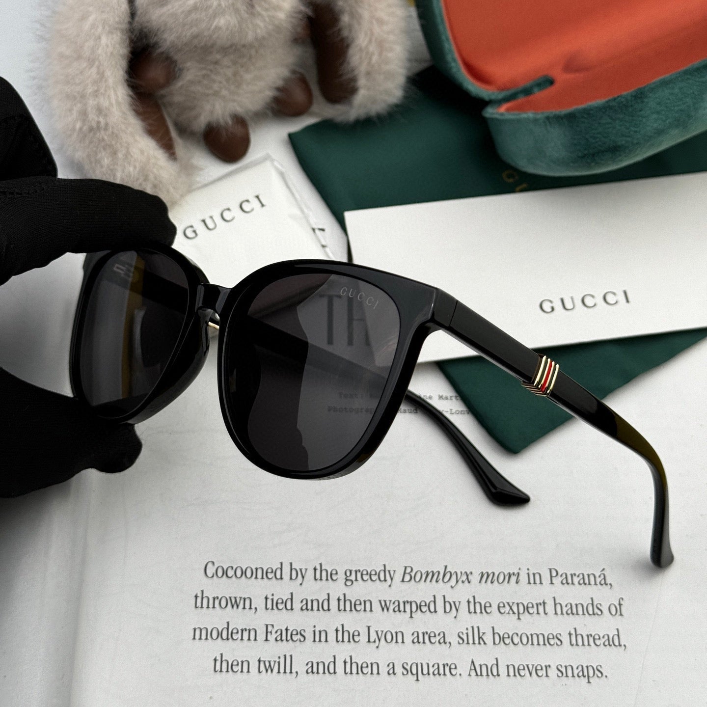 GUCCI ROUND FRAME SUNGLASSES G37721 IN ACETATE