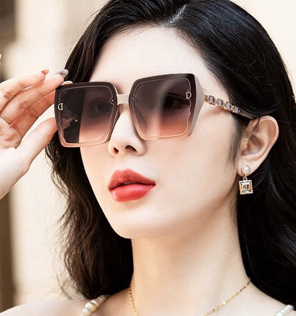 DIOR MONTAIGNE SUNGLASSES CD5302 IN ACETATE EMBOSSED LOGO