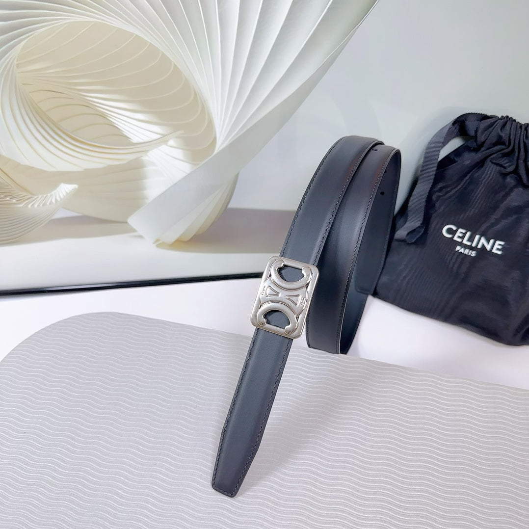 CELINE CL MEDIUM 25 MM REVERSIBLE FRAMED TRIOMPHE BELT BLACK CALFSKIN LIGHT SILVER HARDWARE