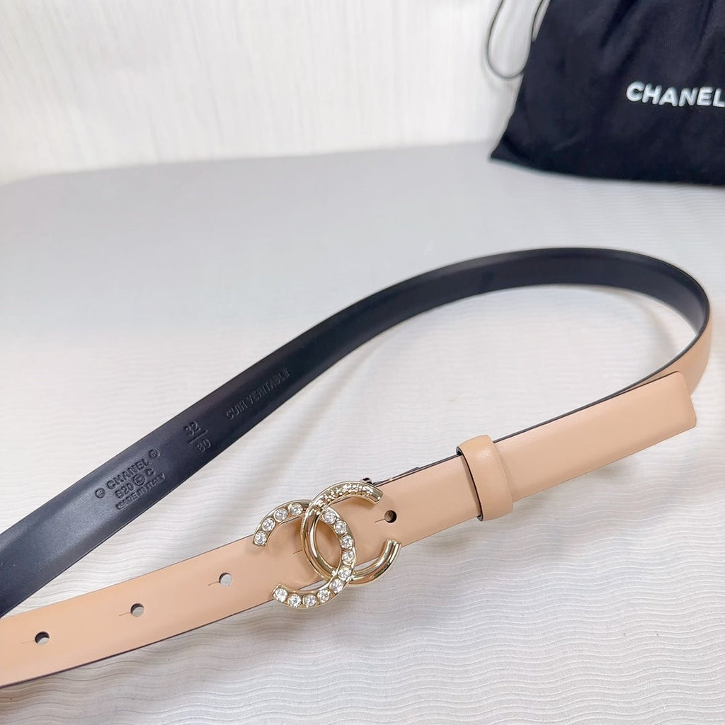 CHANEL BELT 20 MM IN DESERT SAND SMOOTH CALFSKIN GOLD HARDWARE ATTACH RHINSTONE