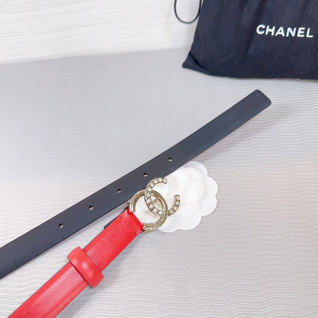CHANEL BELT 20 MM IN CRIMSON RED SMOOTH CALFSKIN GOLD HARDWARE ATTACH RHINSTONE