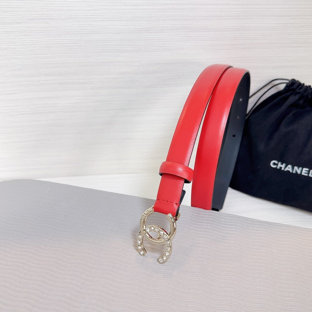 CHANEL BELT 20 MM IN CRIMSON RED SMOOTH CALFSKIN GOLD HARDWARE ATTACH RHINSTONE