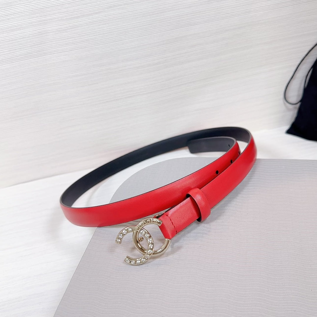 CHANEL BELT 20 MM IN CRIMSON RED SMOOTH CALFSKIN GOLD HARDWARE ATTACH RHINSTONE