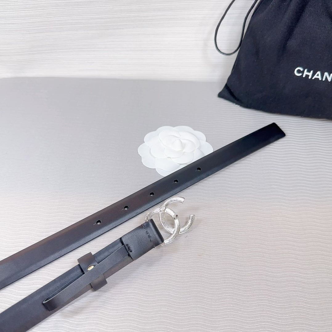 CHANEL BELT 20 MM IN BLACK SMOOTH CALFSKIN SILVER HARDWARE ATTACH RHINSTONE