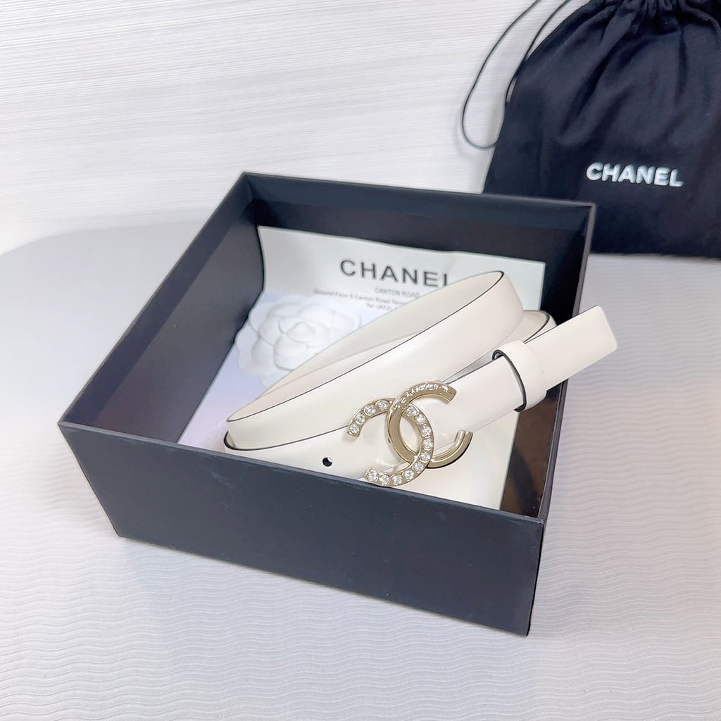 CHANEL BELT 20 MM IN BEIGE CREAM SMOOTH CALFSKIN GOLD HARDWARE ATTACH RHINSTONE