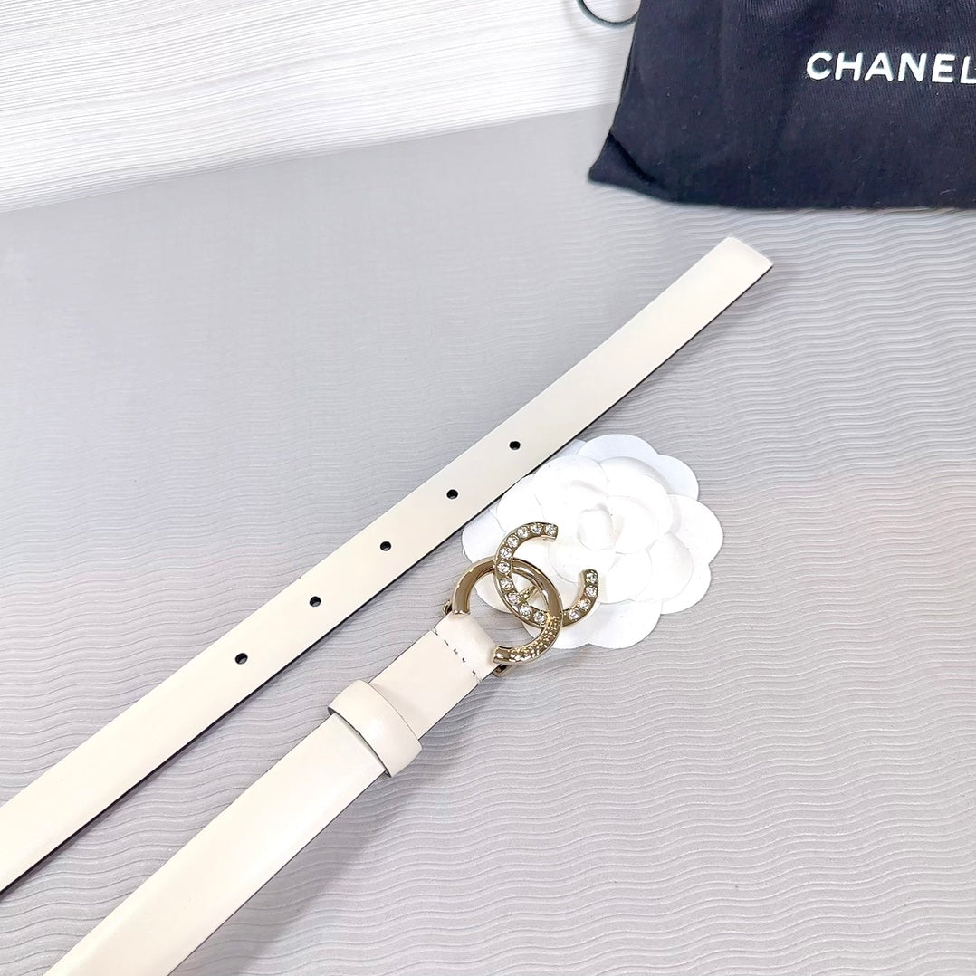 CHANEL BELT 20 MM IN BEIGE CREAM SMOOTH CALFSKIN GOLD HARDWARE ATTACH RHINSTONE