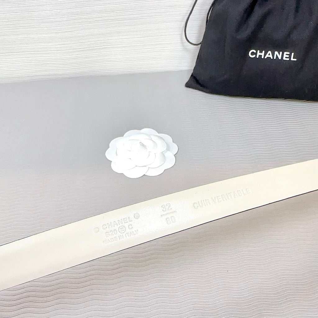 CHANEL BELT 20 MM IN BEIGE CREAM SMOOTH CALFSKIN GOLD HARDWARE ATTACH RHINSTONE