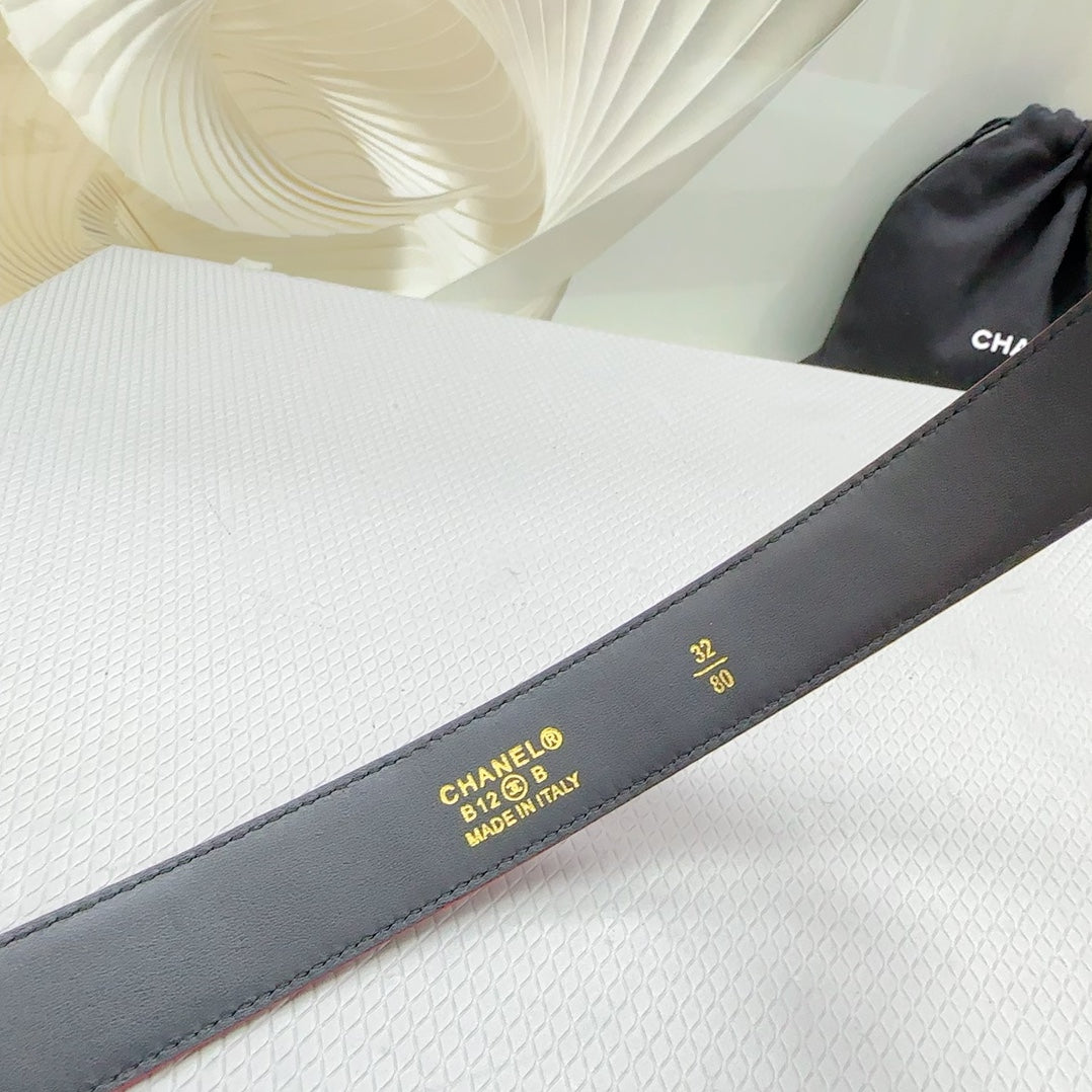 CHANEL BELT 30 MM CHERRY RED CALFSKIN WITH BLACK MIX WHITE LOGO