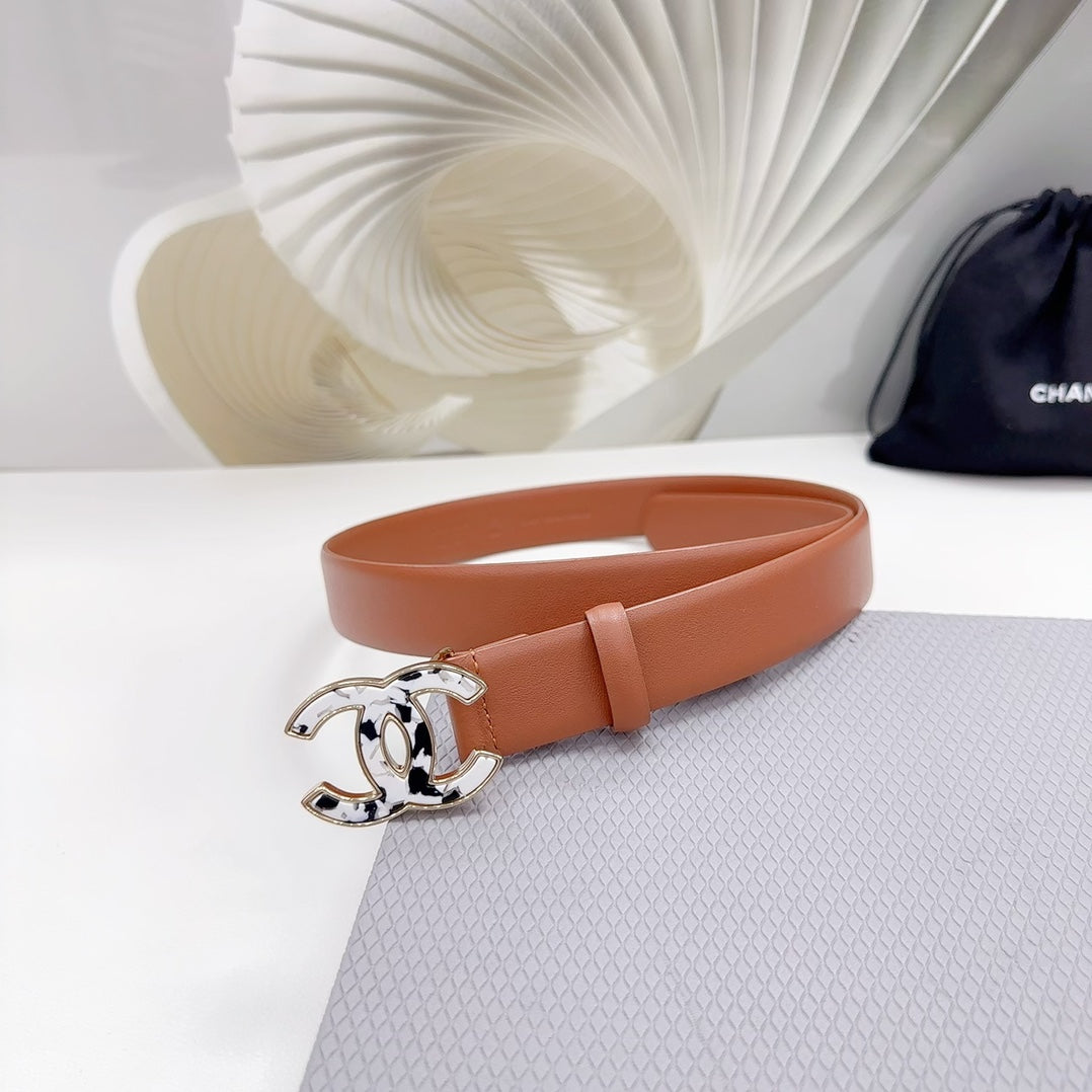 CHANEL 30MM BELT IN TIGER ORANGE SHINNY CALFSKIN WHITE LOGO