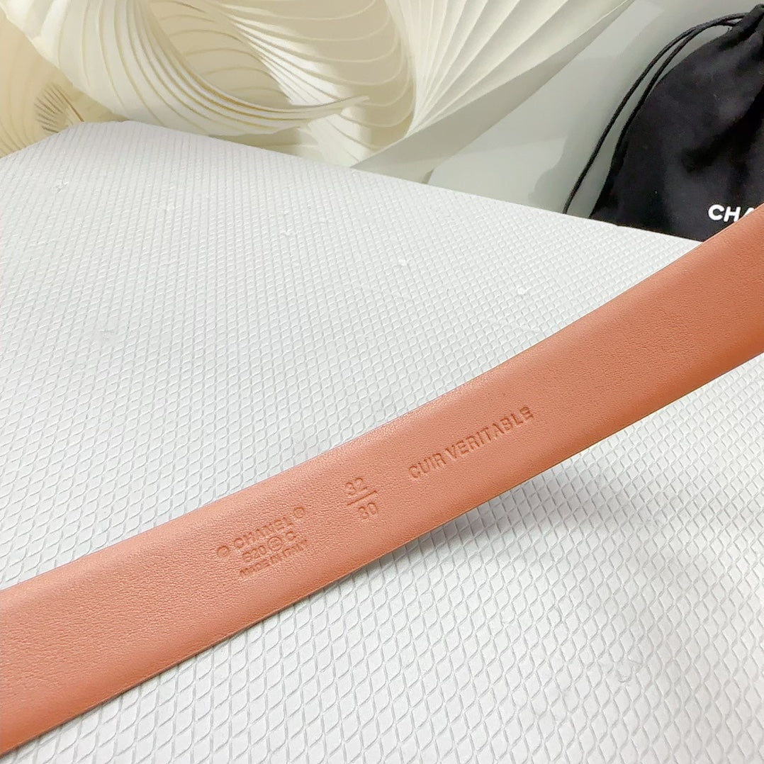 CHANEL 30MM BELT IN TIGER ORANGE SHINNY CALFSKIN WHITE LOGO