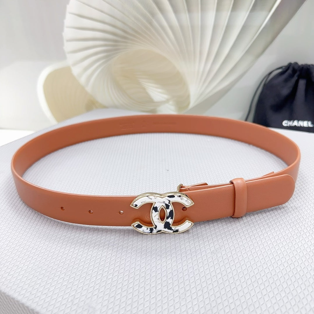 CHANEL 30MM BELT IN TIGER ORANGE SHINNY CALFSKIN WHITE LOGO