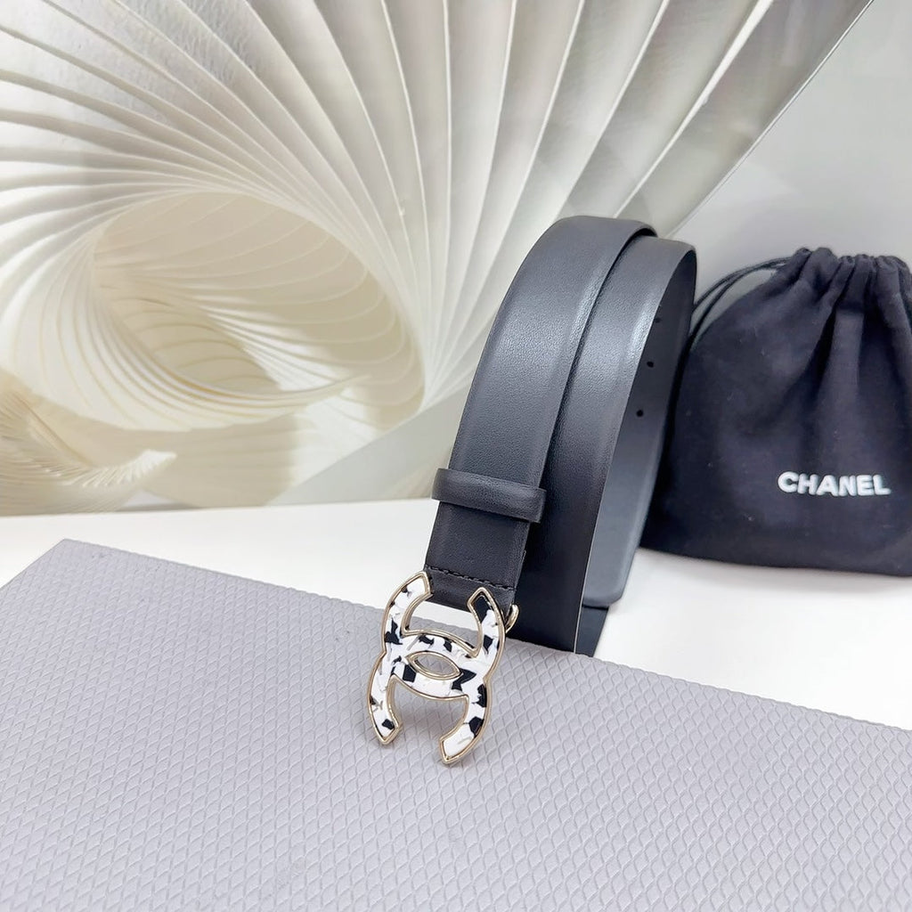 CHANEL 30MM BELT IN BLACK SHINNY CALFSKIN WHITE LOGO