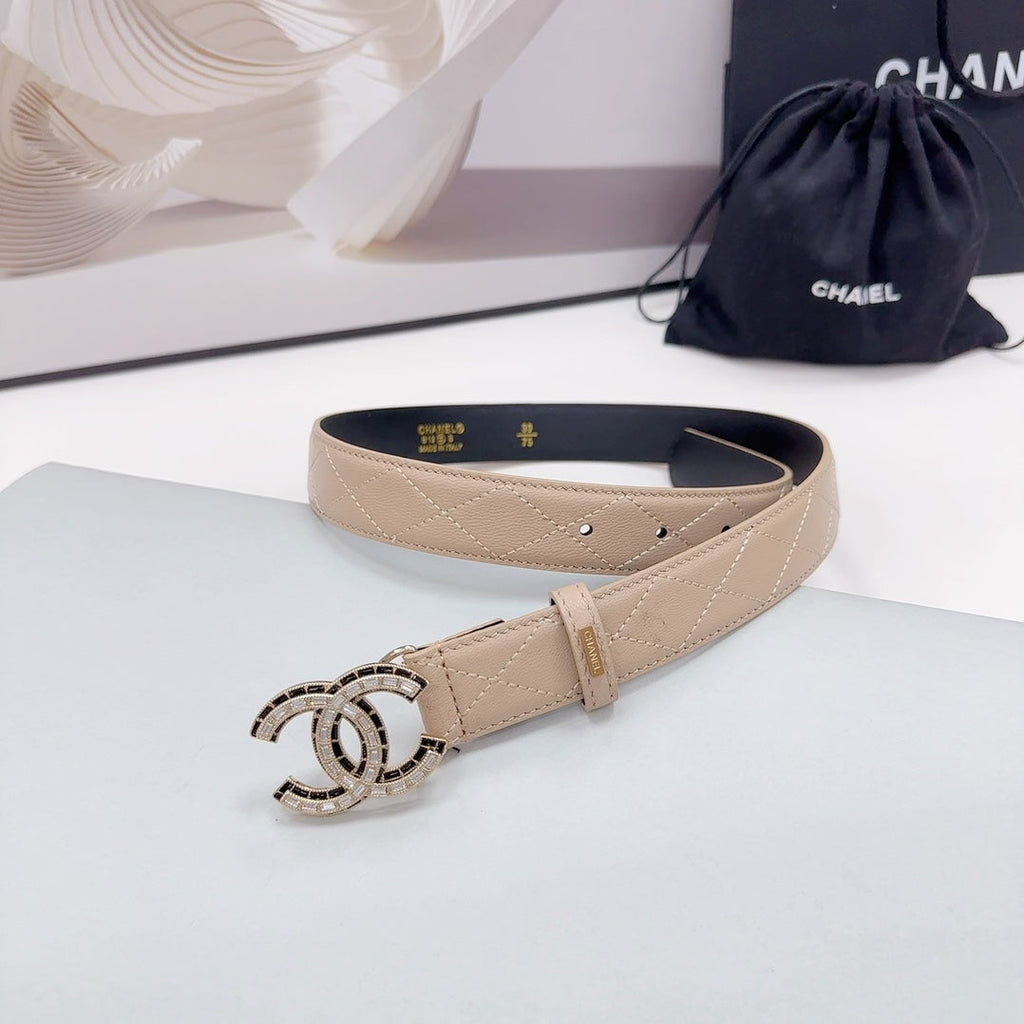 CHANEL 30MM BELT IN BEIGE CREAM EMBROIDERED CALFSKIN METAL HARDWARE