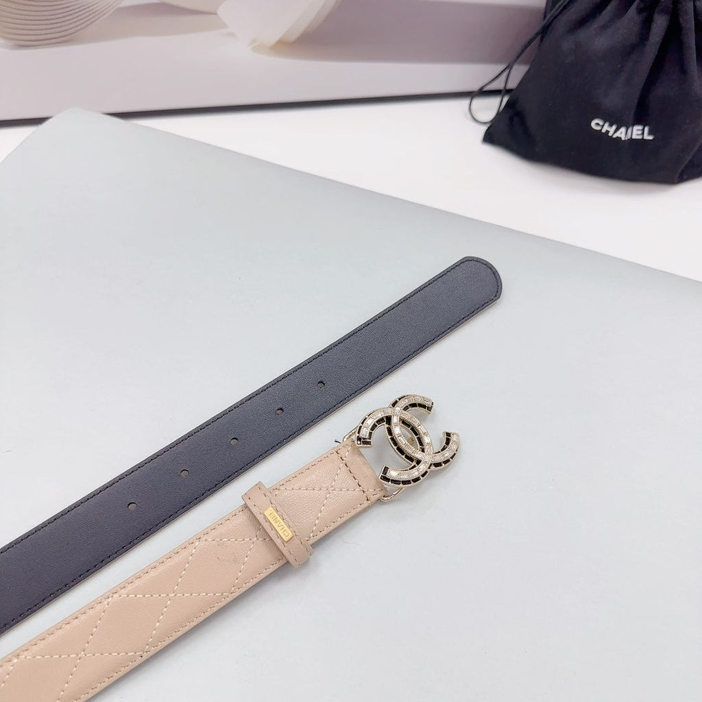 CHANEL 30MM BELT IN BEIGE CREAM EMBROIDERED CALFSKIN METAL HARDWARE