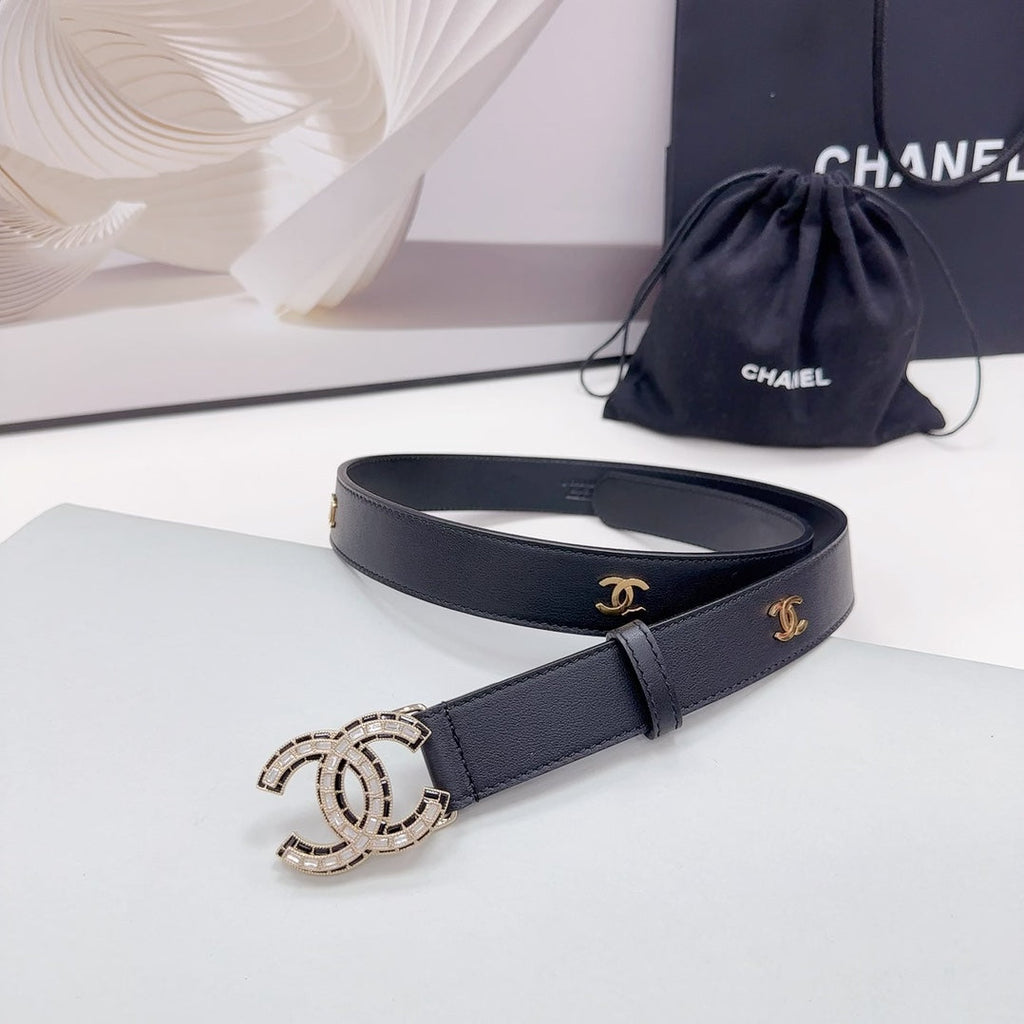 CHANEL 30MM BELT IN BLACK SMOOTH CALFSKIN METAL LOGO GOLD HARDWARE
