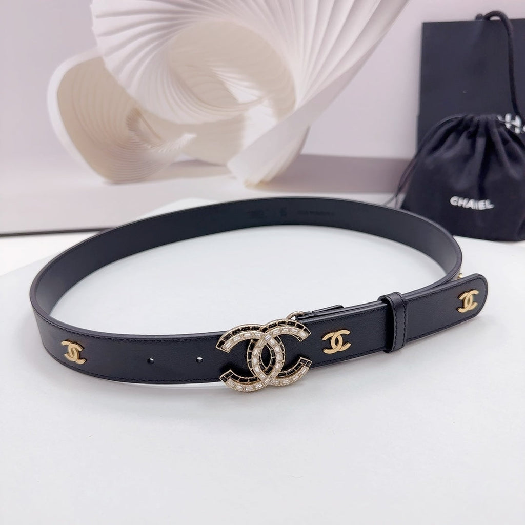 CHANEL 30MM BELT IN BLACK SMOOTH CALFSKIN METAL LOGO GOLD HARDWARE