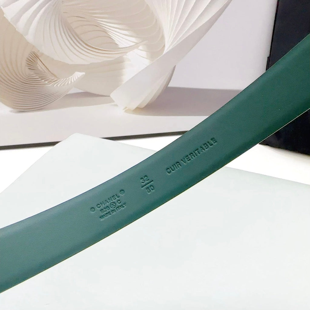 CHANEL 30MM BELT IN GREEN FOREST CALFSKIN METAL HARDWARE