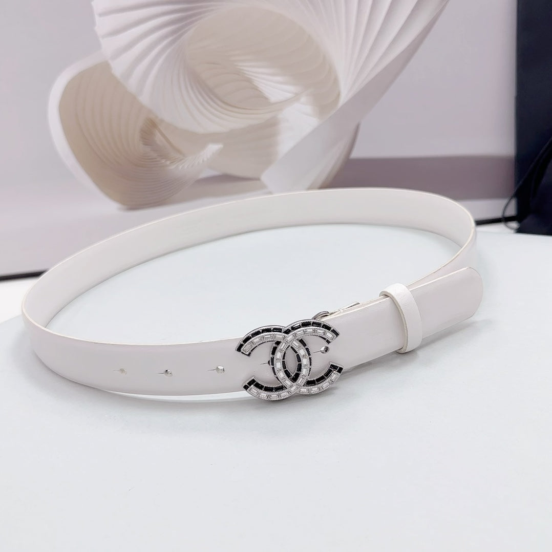 CHANEL 30MM BELT IN WHITE CALFSKIN METAL HARDWARE