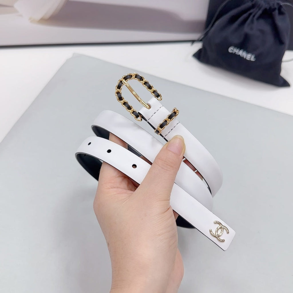 CHANEL BELT 20 MM IN WHITE MIX BLACK CALFSKIN GOLD HARDWARE