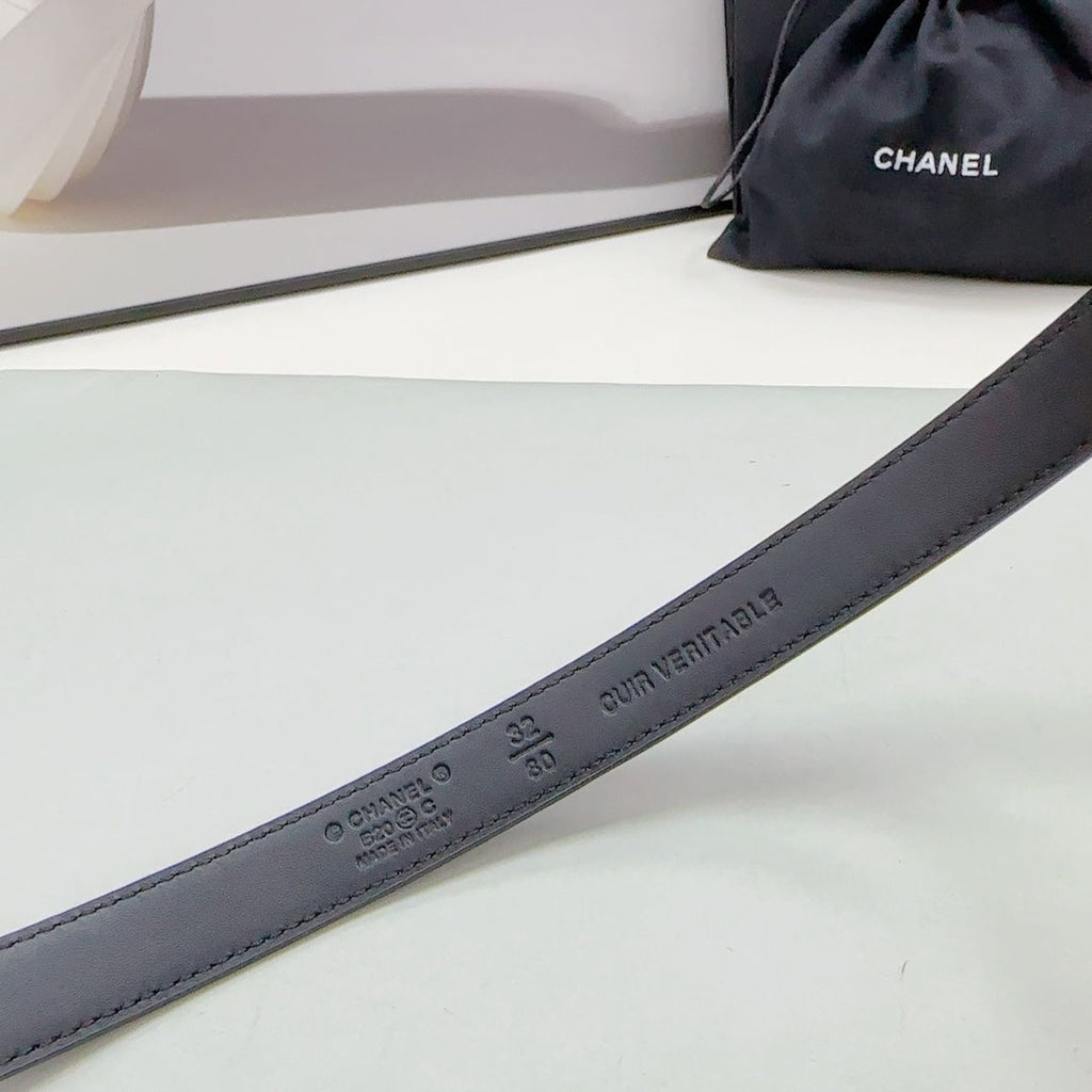 CHANEL BELT 20 MM IN BLACK CALFSKIN GOLD HARDWARE