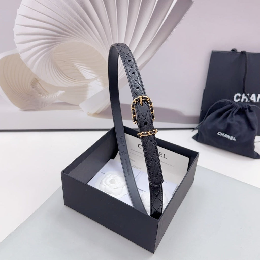 CHANEL BELT 20 MM IN BLACK CALFSKIN GOLD HARDWARE