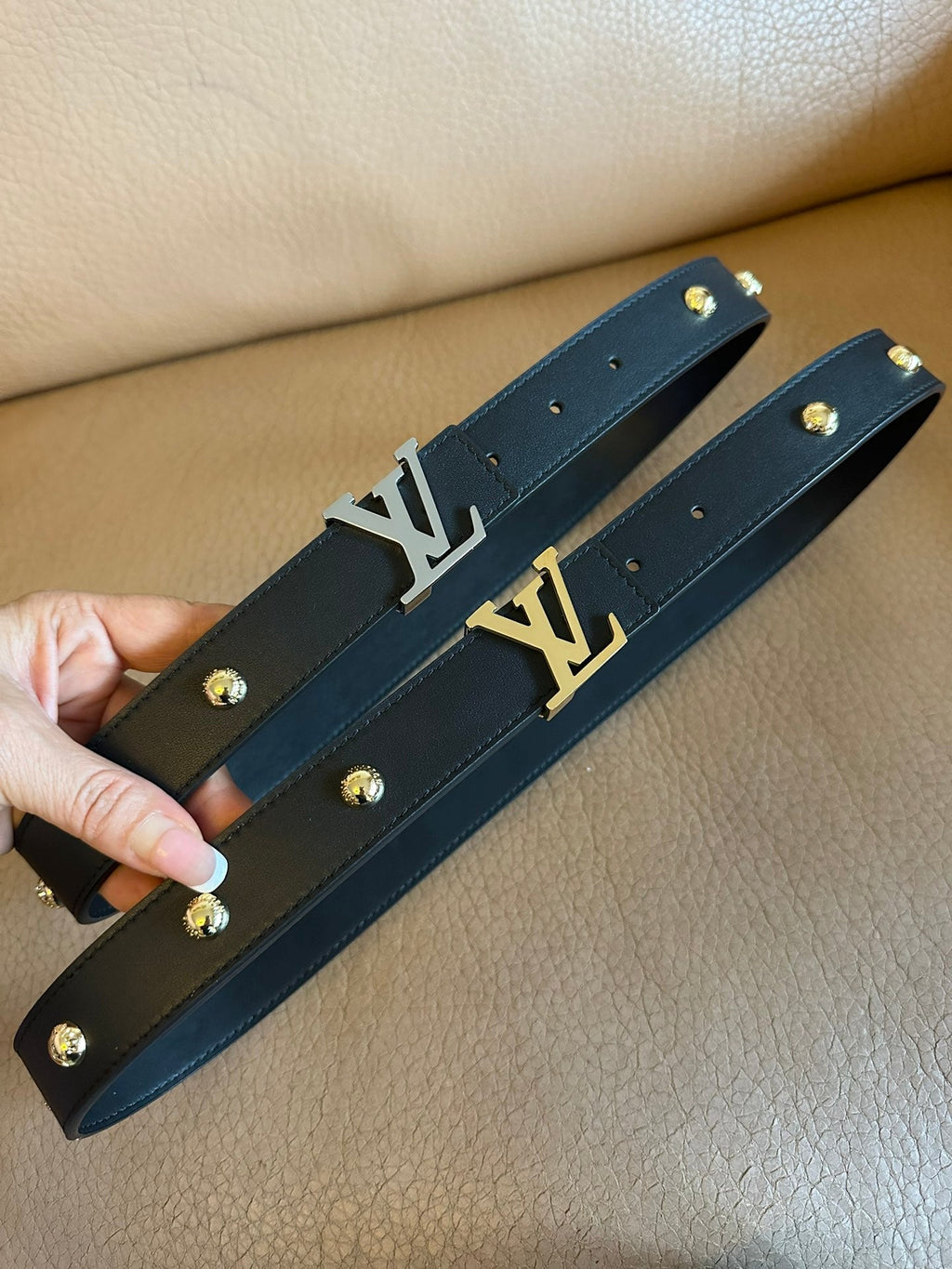 LOUIS VUITTON LV INITIALES STUDS 30 MM REVERSIBLE BELT IN BLACK CALFSKIN GOLD HARDWARE