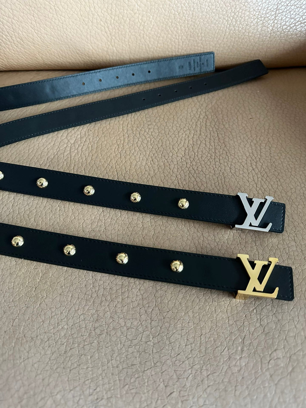 LOUIS VUITTON LV Initiales Studs 30mm Reversible Belt Gold Buckle Black Leather