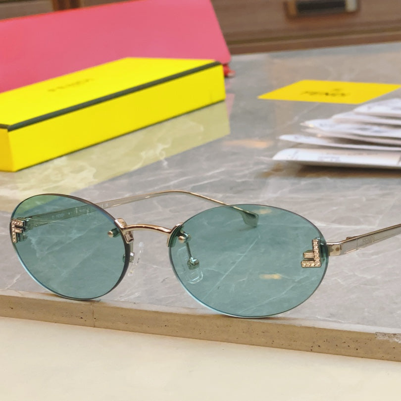 FENDI FIRST CRYSTAL OVAL FRAME SUNGLASSES FE4075US IN METAL