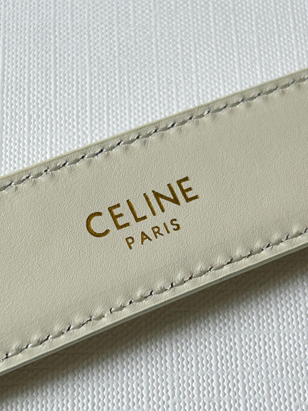 CELINE TRIOMPHE BELT 24MM IN WHITE CALFSKIN WITH LEATHER BUCKLE