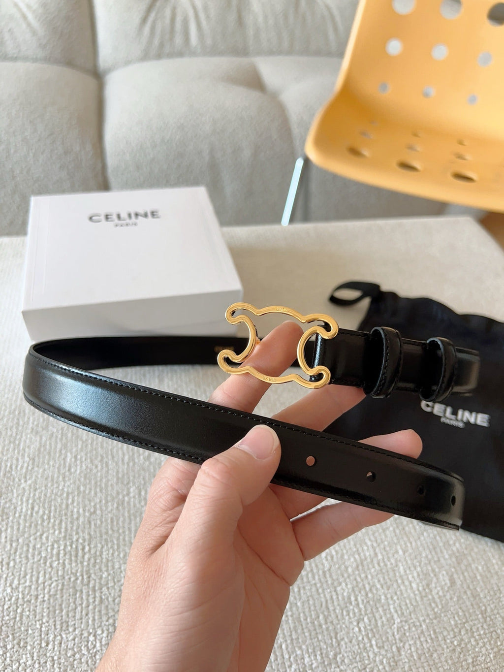 CELINE 25S TRIOMPHE BELT 25MM IN BLACK CALFSKIN GOLD HARDWARE 585790