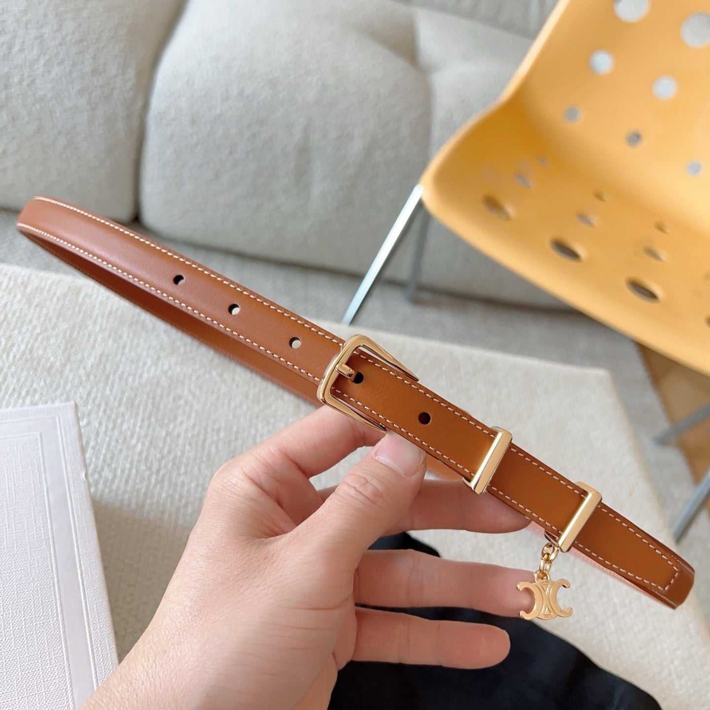 CELINE CL BELT 18MM IN BROWN TAURILLON CALFSKIN GOLD BUCKLE
