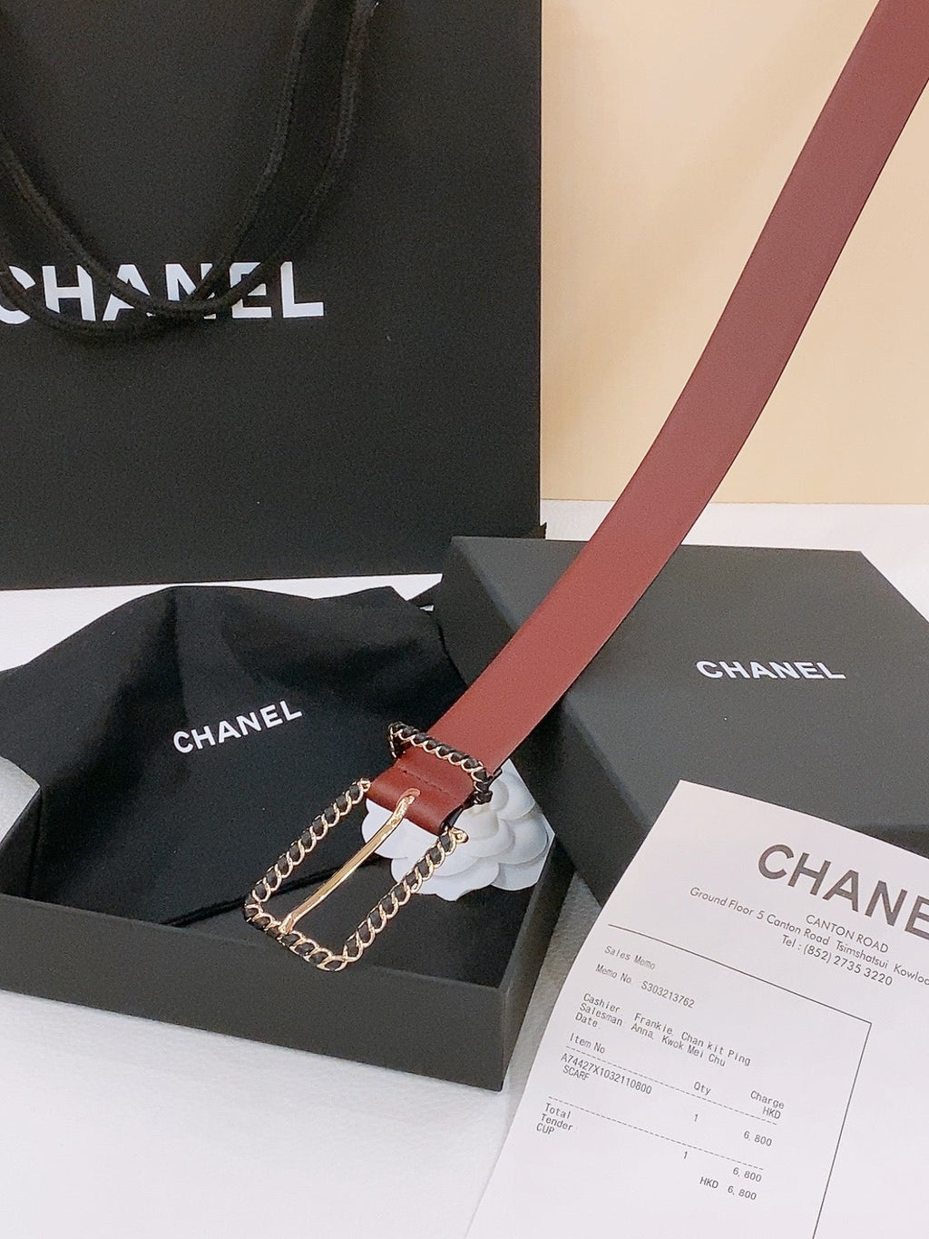 CHANEL BELT 30MM IN BLACK AND RED CALFSKIN WITH INTERWOVEN GOLD CHAIN BUCKLE