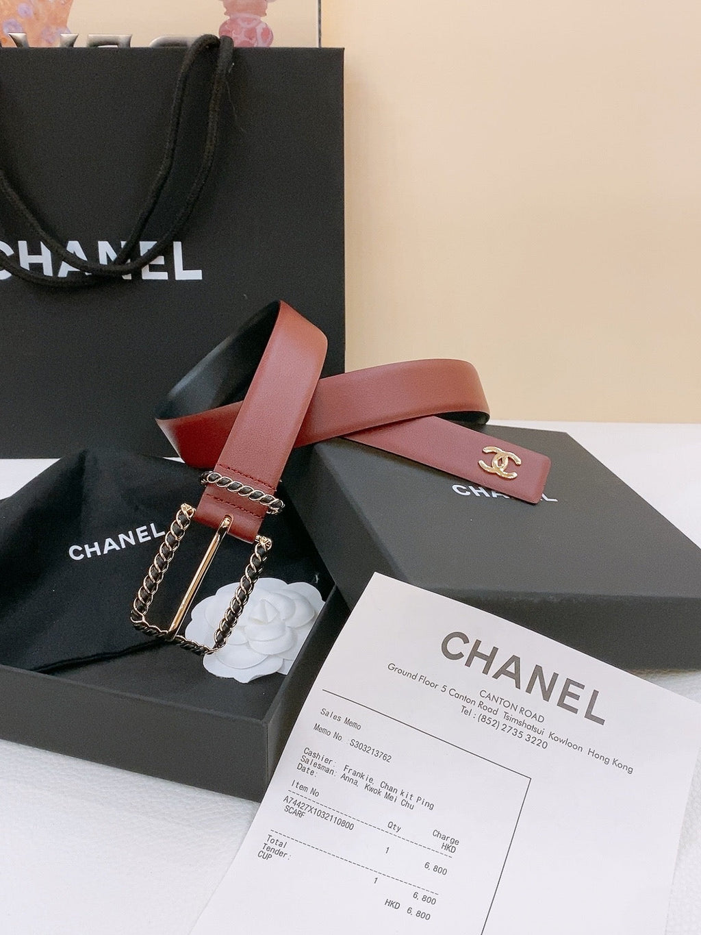 CHANEL BELT 30MM IN BLACK AND RED CALFSKIN WITH INTERWOVEN GOLD CHAIN BUCKLE