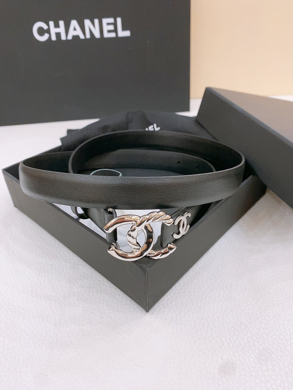 CHANEL DOUBLE C BELT 20MM IN BLACK CALFSKIN WITH SILVER CHAIN INTERWOVEN BUCKLE
