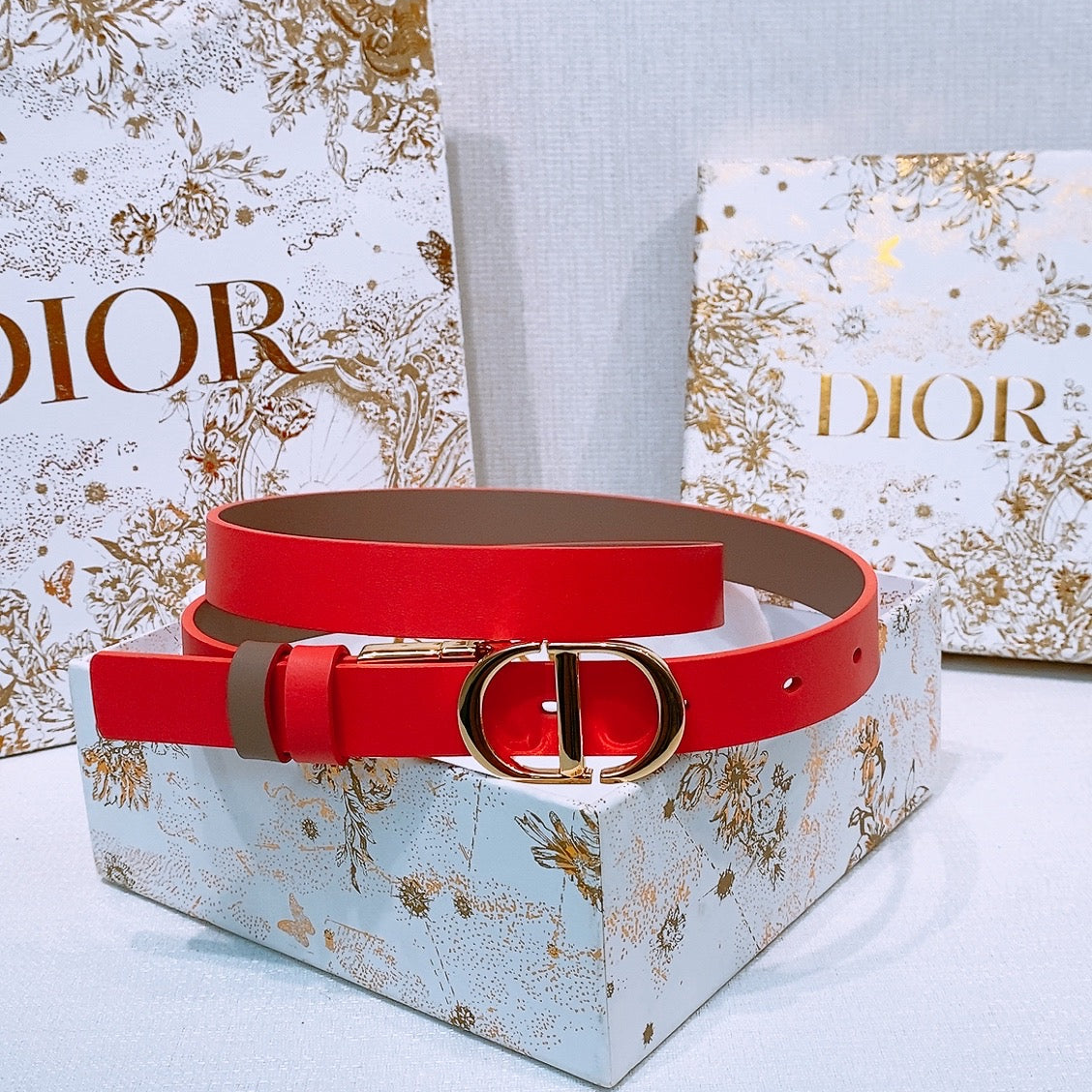 DIOR 25S BELT 20 MM IN RED CALFSKIN 572901